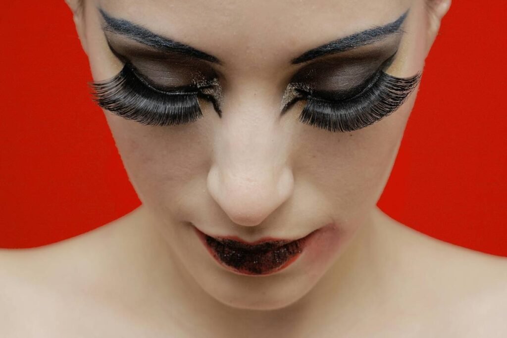 Mastering Advanced SFX Makeup: From Latex Scars to Prosthetic Realism