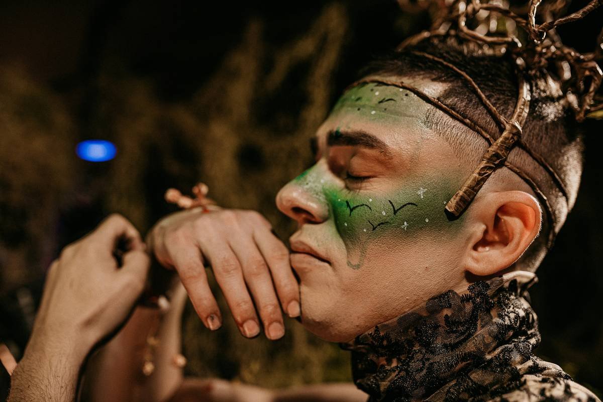 Theatrical Face Paint: Your Ultimate Guide to Safe, Stunning Special Effects Makeup