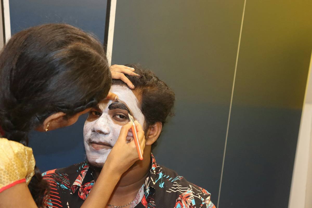 Advanced Makeup Prosthetics: 7 Proven Ways to Avoid Painful Mistakes